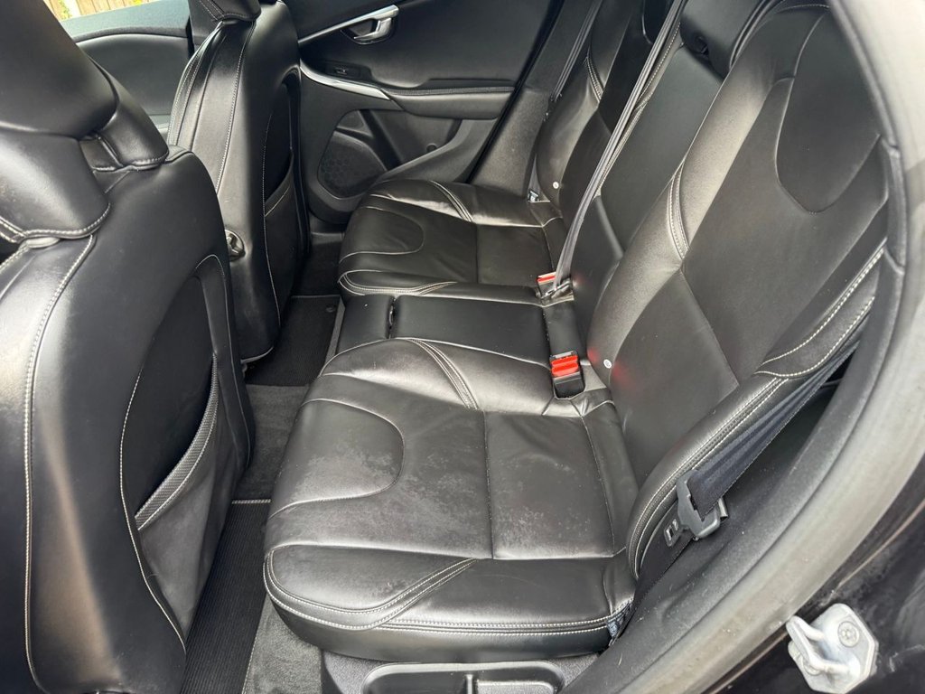Used Volvo V40 2015 for sale - 76396177: Photo 13