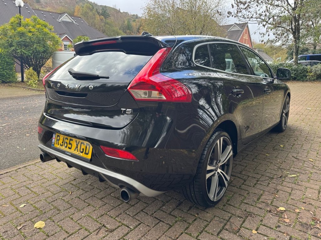 Used Volvo V40 2015 for sale - 76396177: Photo 3