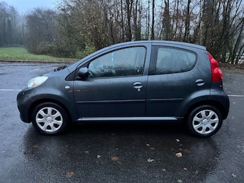 Used Peugeot 107 2011 for sale - 76710874: Photo