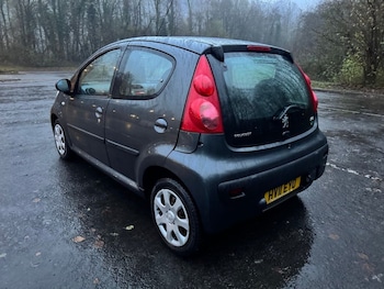 Used Peugeot 107 2011 for sale - 76710874: Photo