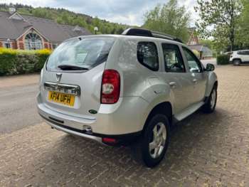 Used Dacia Duster 2014 for sale - 74581103: Photo