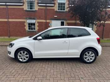 Used Volkswagen Polo 2011 for sale - 74885062: Photo
