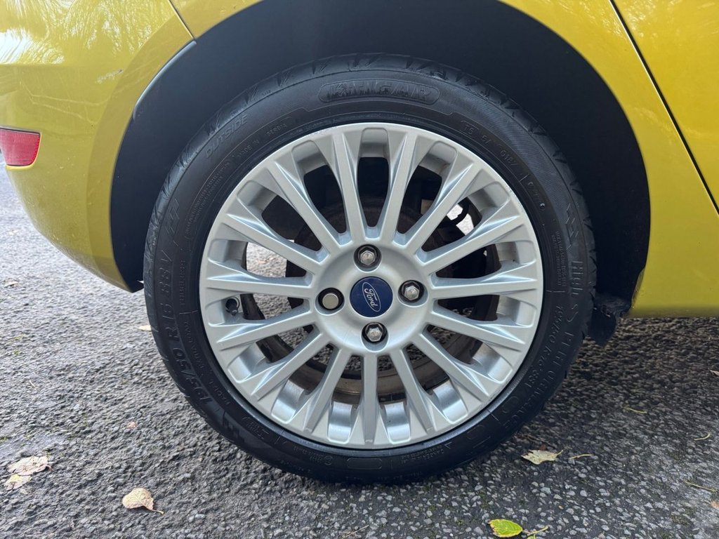 Used Ford Fiesta 2013 for sale - 76642508: Photo 15