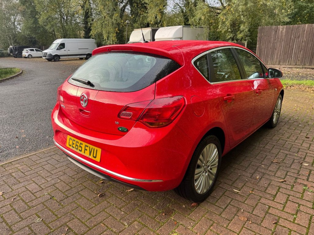 Used Vauxhall Astra 2015 for sale - 76333552: Photo 4