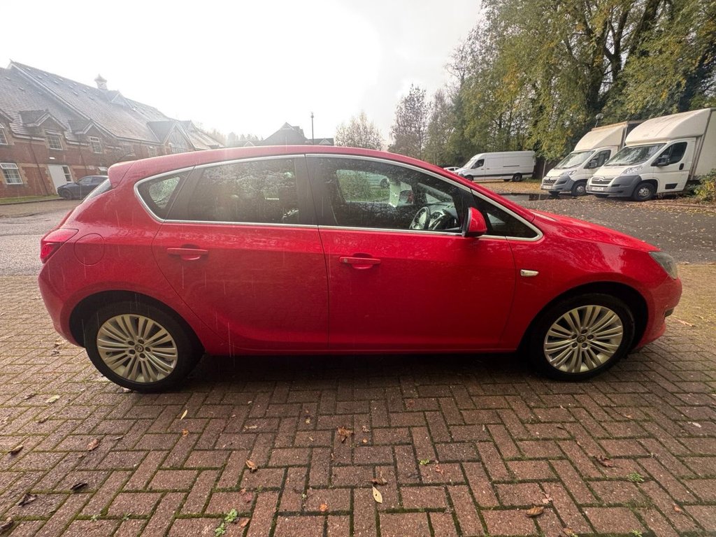 Used Vauxhall Astra 2015 for sale - 76333552: Photo 5
