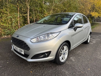 2015 (65) - 1.25 82 Zetec 5dr