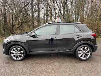 Used Kia Stonic 2018 for sale - 77451892: Photo