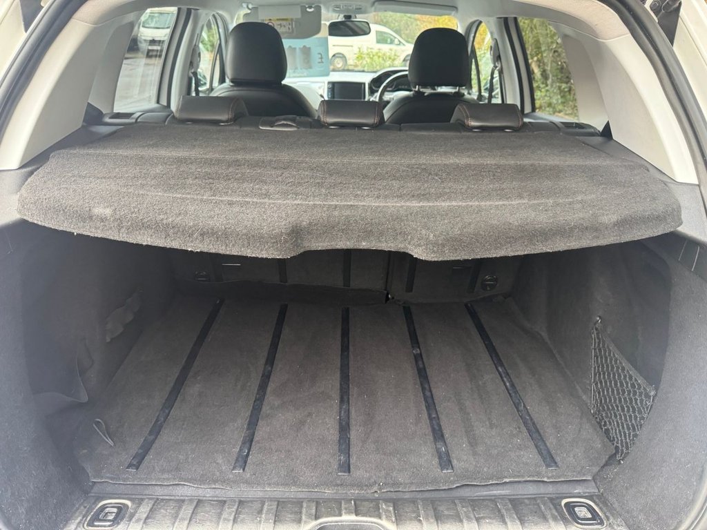 Used Peugeot 2008 2015 for sale - 76686408: Photo 9