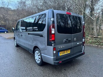 Used Vauxhall Vivaro 2018 for sale - 77227070: Photo