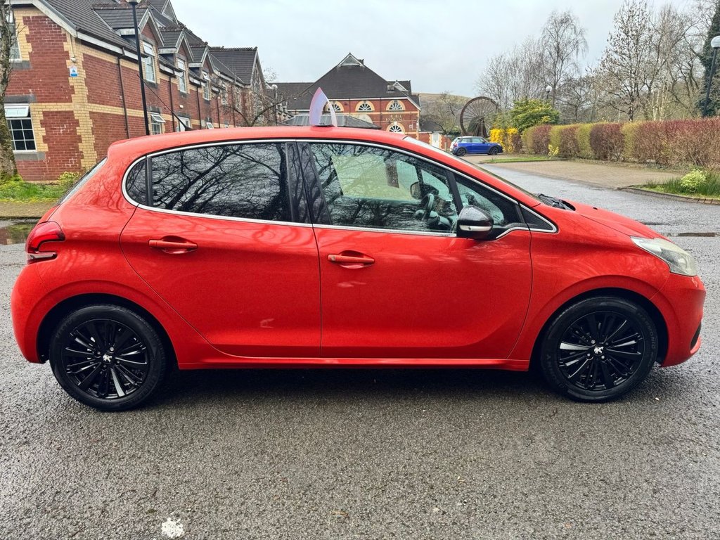 Used Peugeot 208 2015 for sale - 77905327: Photo 7