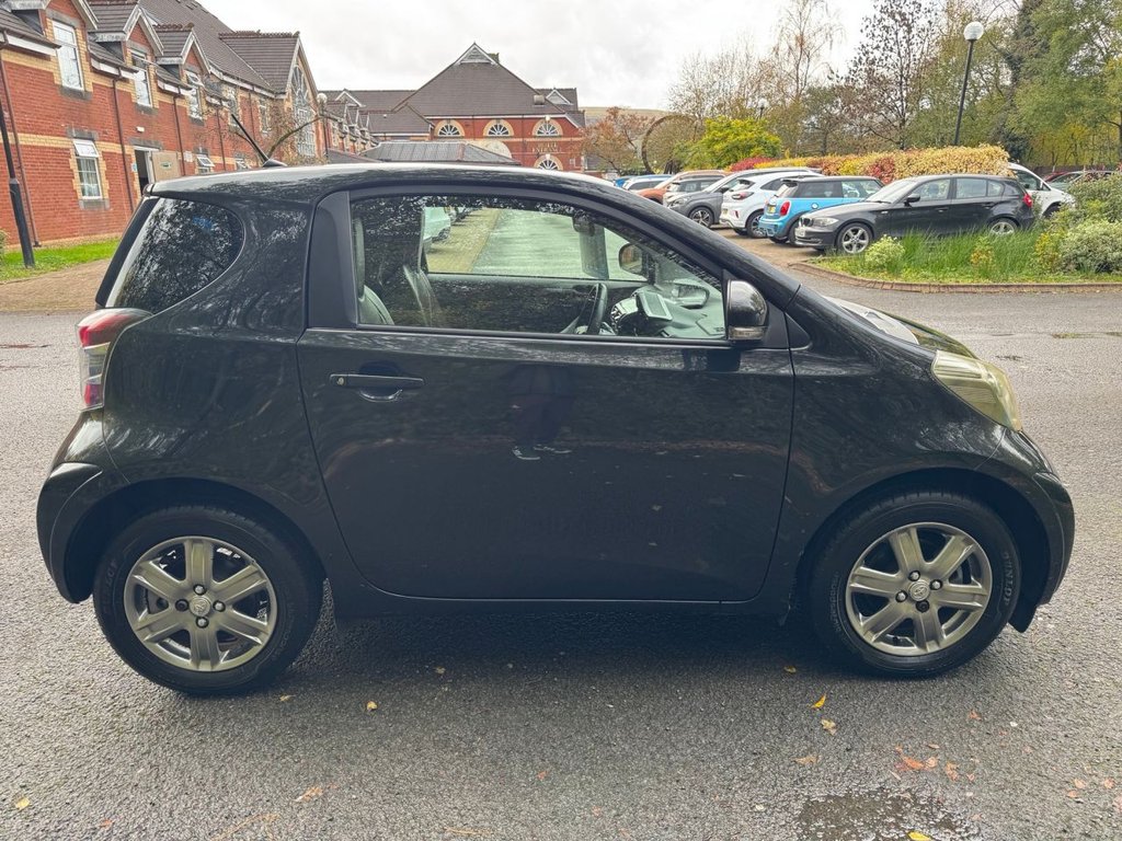 Used Toyota IQ 2009 for sale - 76406935: Photo 5