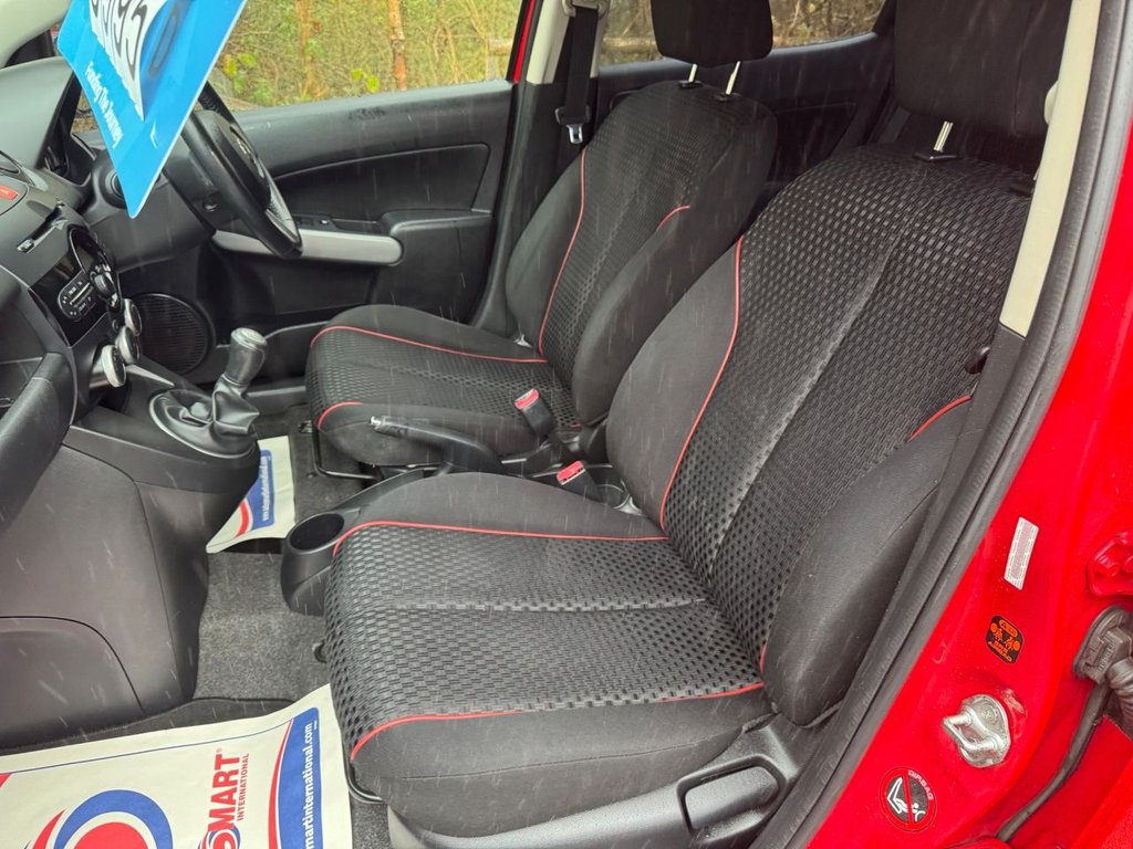 Used Mazda Mazda2 2011 for sale - 76725107: Photo 14