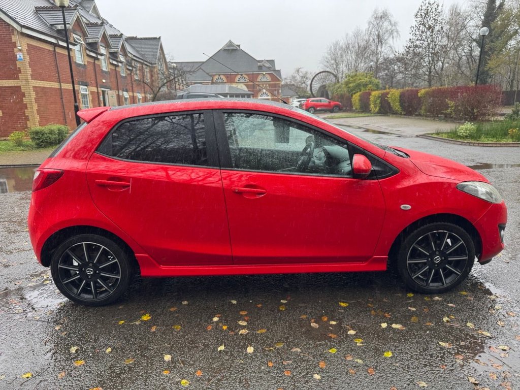 Used Mazda Mazda2 2011 for sale - 76725107: Photo 6