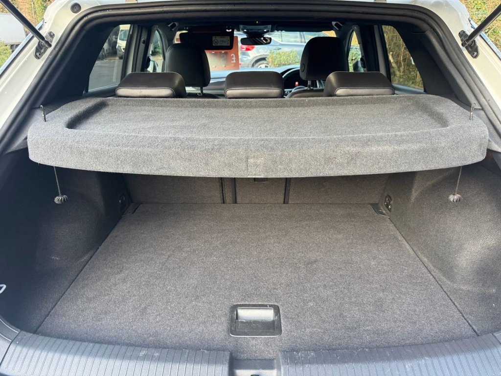 Used Volkswagen T-Roc 2019 for sale - 77133353: Photo 12