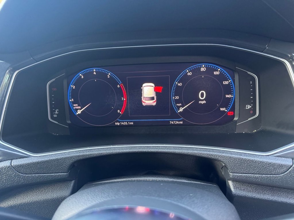 Used Volkswagen T-Roc 2019 for sale - 77133353: Photo 18