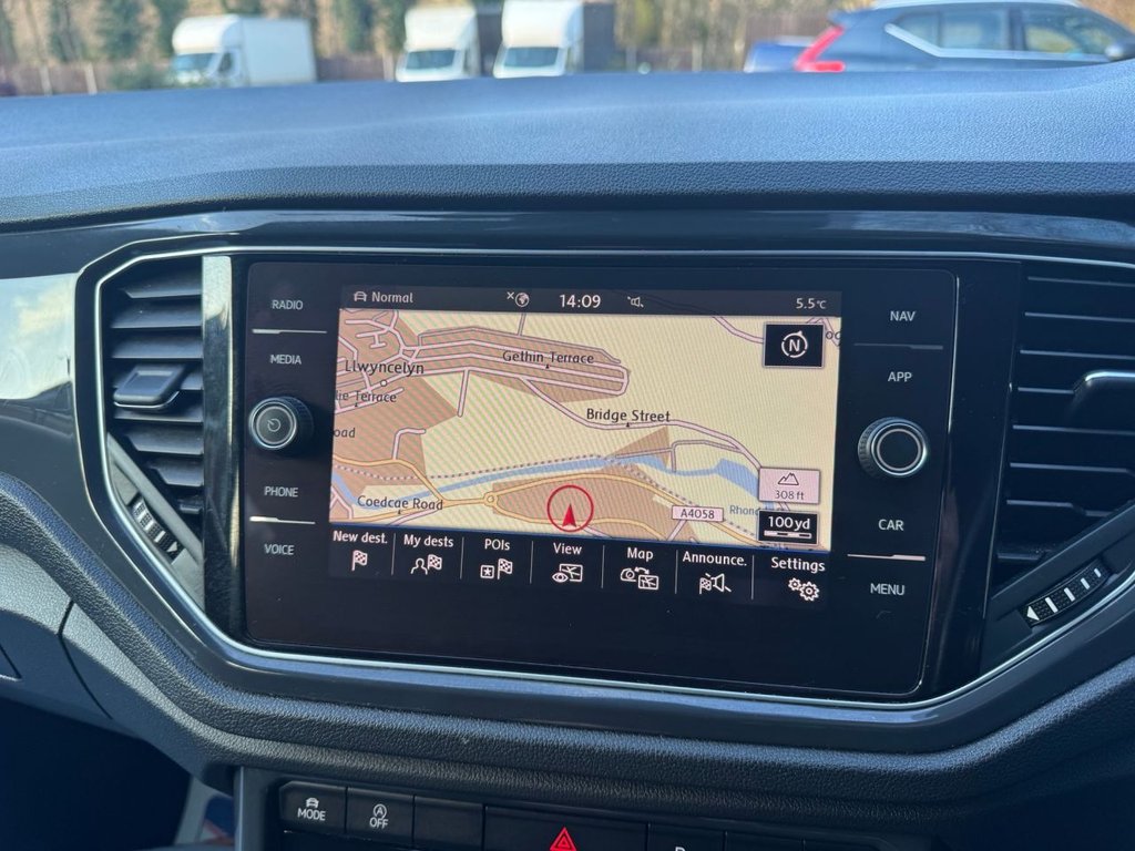 Used Volkswagen T-Roc 2019 for sale - 77133353: Photo 20