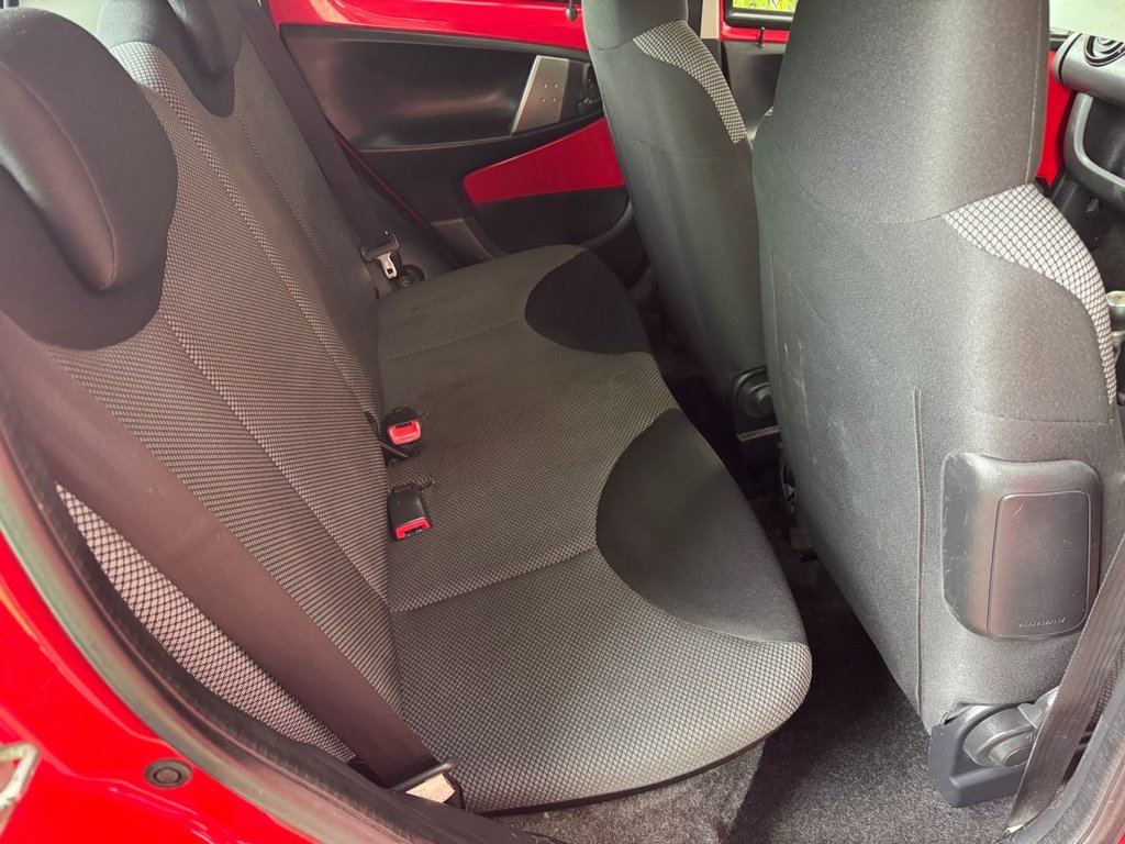 Used Toyota AYGO 2013 for sale - 76900760: Photo 12