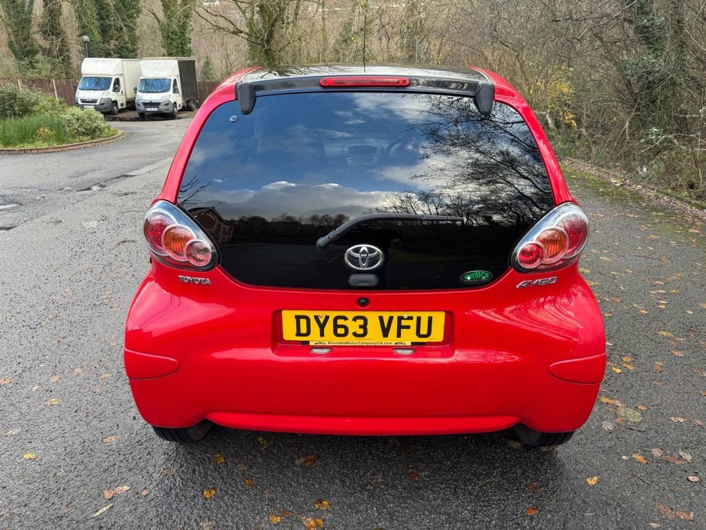 Used Toyota AYGO 2013 for sale - 76900760: Photo 8