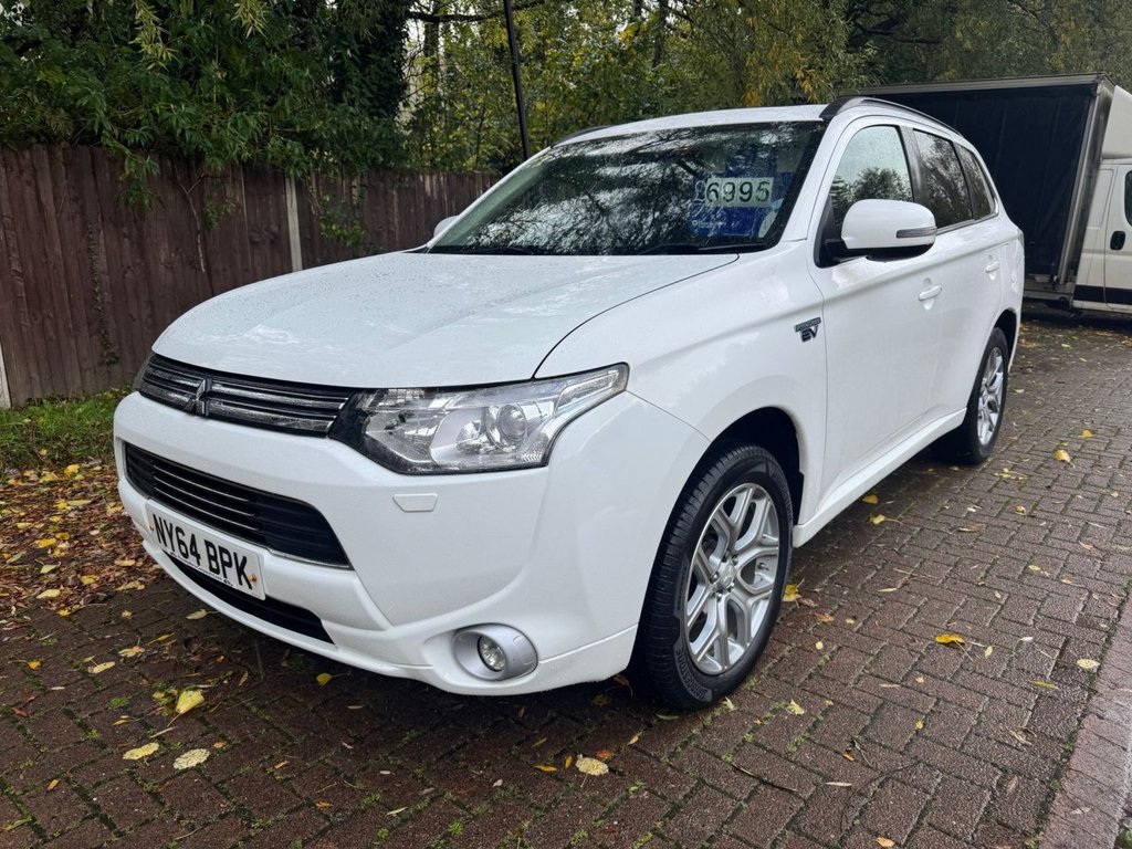Used Mitsubishi Outlander 2015 for sale - 76367798: Photo 1