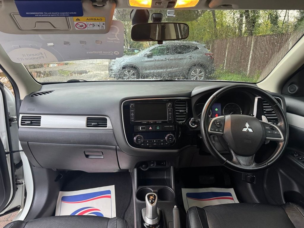 Used Mitsubishi Outlander 2015 for sale - 76367798: Photo 12