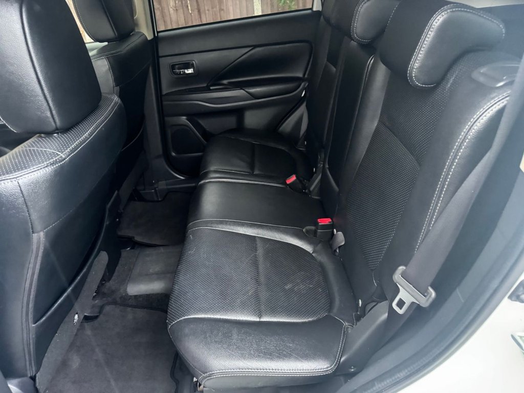 Used Mitsubishi Outlander 2015 for sale - 76367798: Photo 13