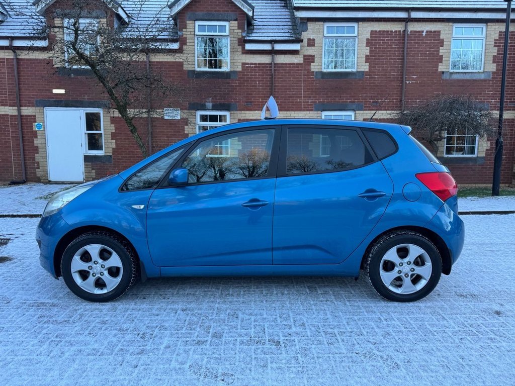 Used Kia Venga 2011 for sale - 77110548: Photo 2