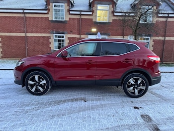 Used Nissan Qashqai 2015 for sale - 77111022: Photo