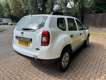 Used Dacia Duster 2014 for sale - 75693275: Photo