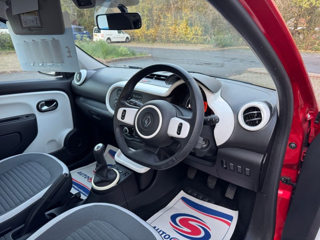 Used Renault Twingo 2016 for sale - 76632588: Photo 10