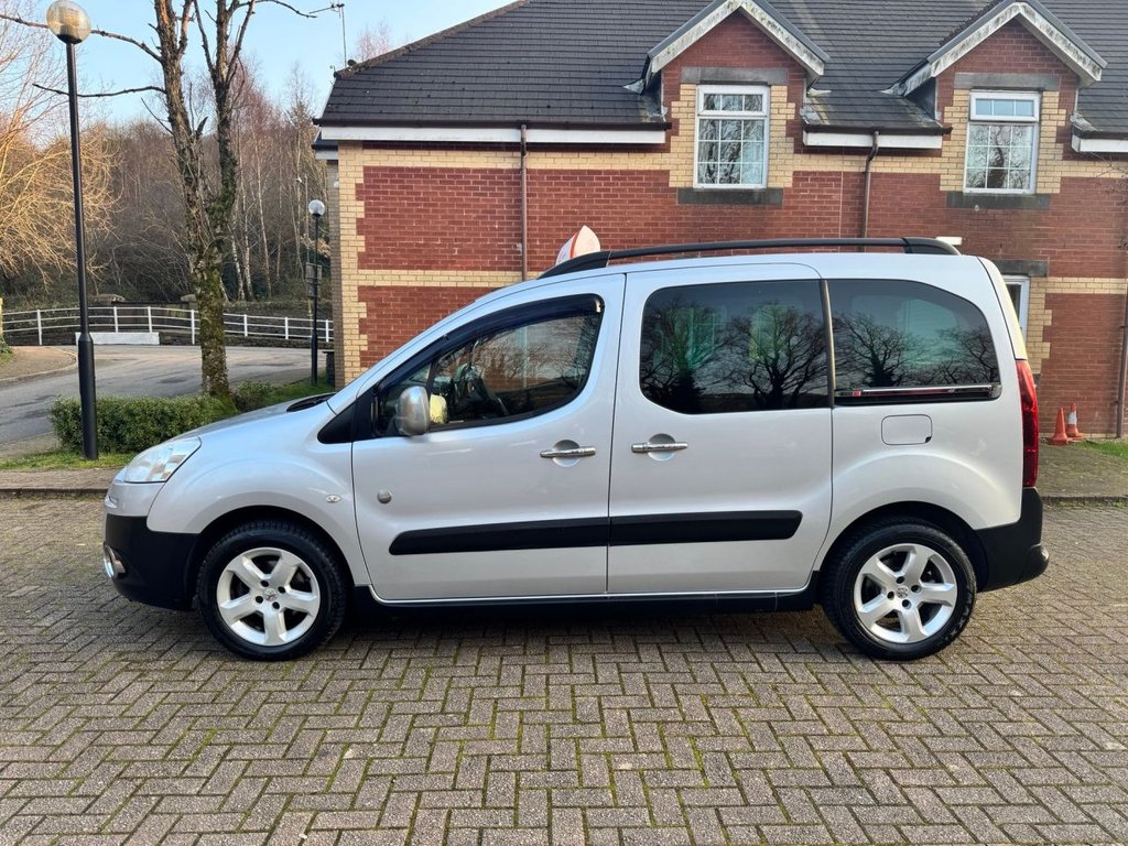 Used Peugeot Partner Tepee 2014 for sale - 77747906: Photo 2