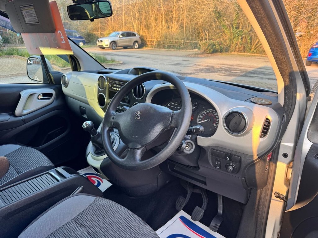 Used Peugeot Partner Tepee 2014 for sale - 77747906: Photo 9