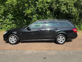Used Mercedes-Benz E-Class 2010 for sale - 75134874: Photo