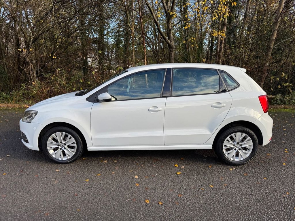 Used Volkswagen Polo 2014 for sale - 76797980: Photo 2