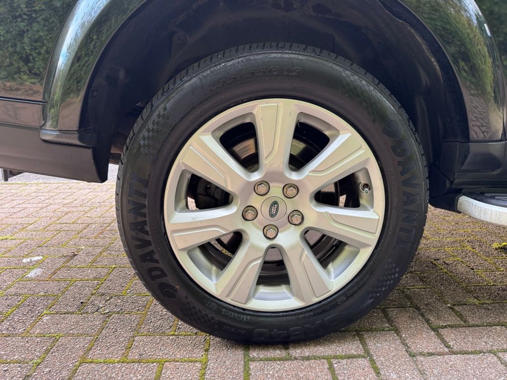 Used Land Rover Discovery 2013 for sale - 76867479: Photo 16