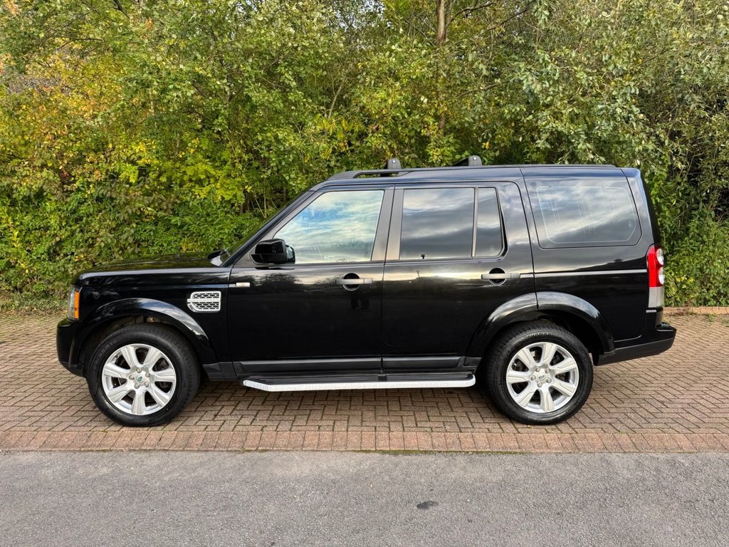Used Land Rover Discovery 2013 for sale - 76867479: Photo 2