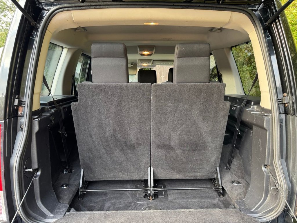 Used Land Rover Discovery 2013 for sale - 76867479: Photo 9