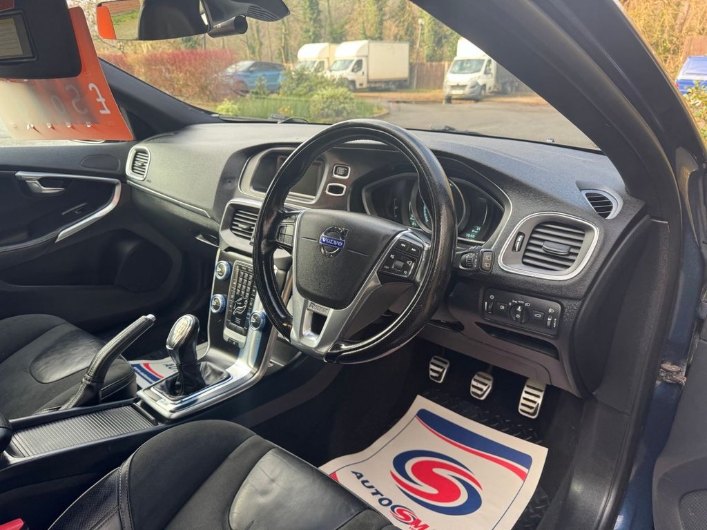 Used Volvo V40 2014 for sale - 77250418: Photo 10