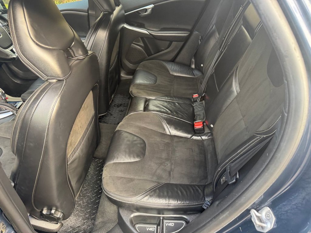 Used Volvo V40 2014 for sale - 77250418: Photo 14
