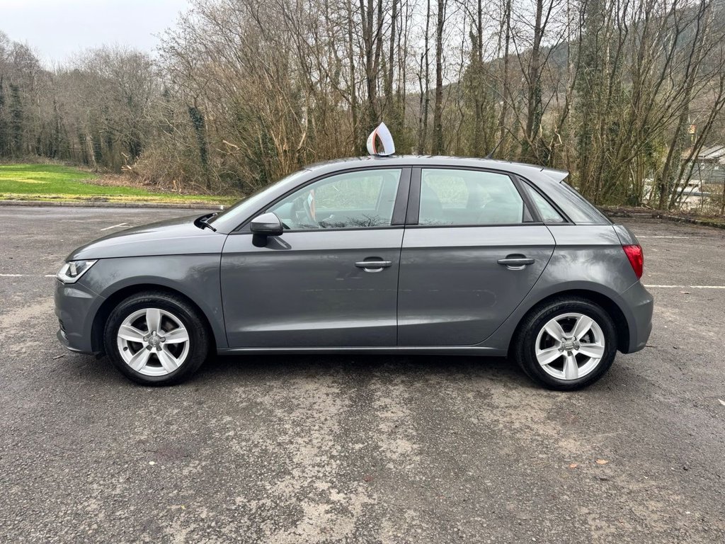 Used Audi A1 2015 for sale - 77734564: Photo 2