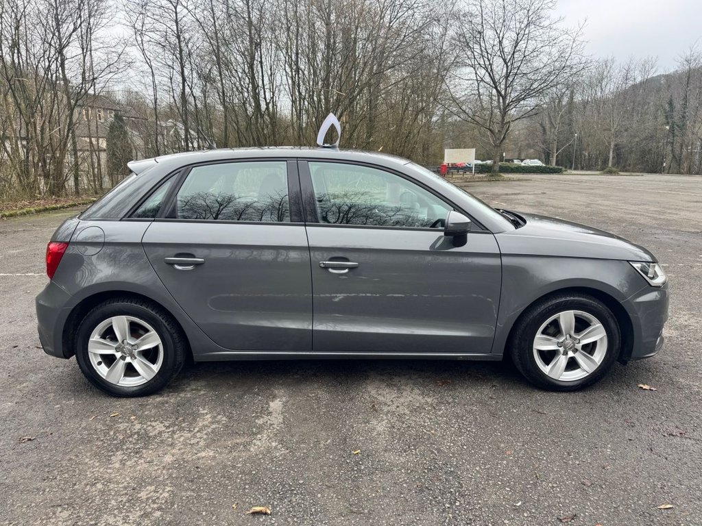 Used Audi A1 2015 for sale - 77734564: Photo 5