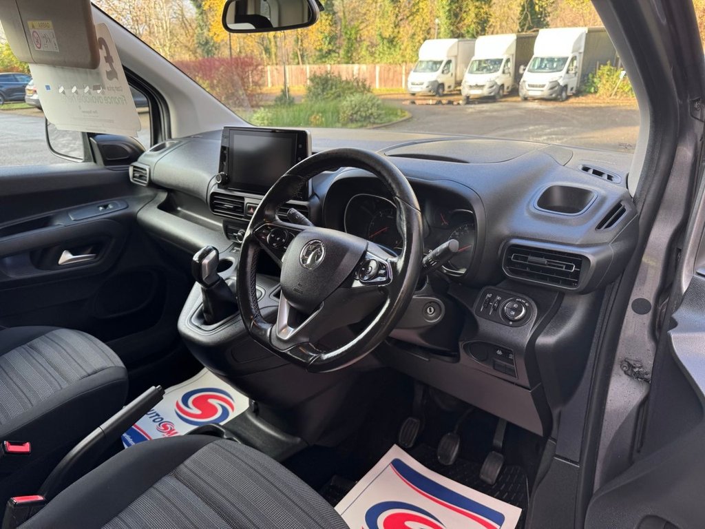 Used Vauxhall Combo Life 2018 for sale - 76797820: Photo 10