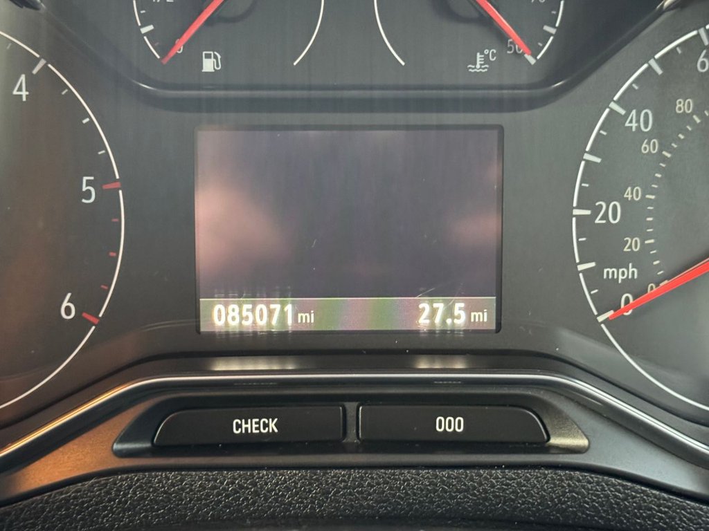 Used Vauxhall Combo Life 2018 for sale - 76797820: Photo 15