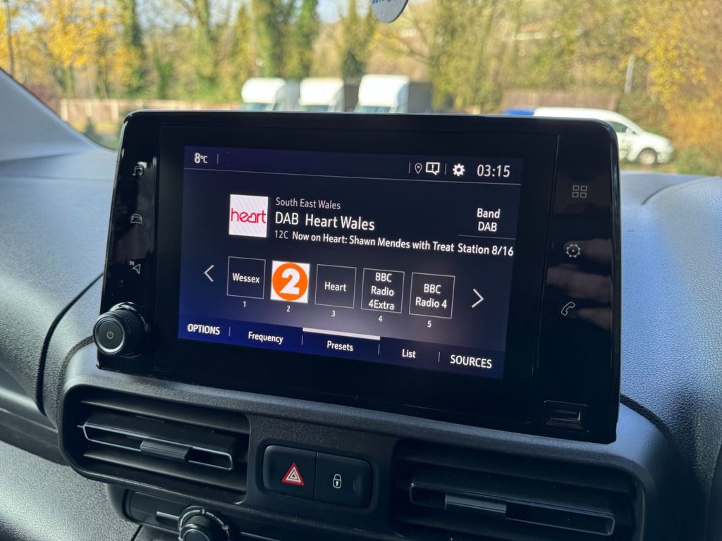 Used Vauxhall Combo Life 2018 for sale - 76797820: Photo 16