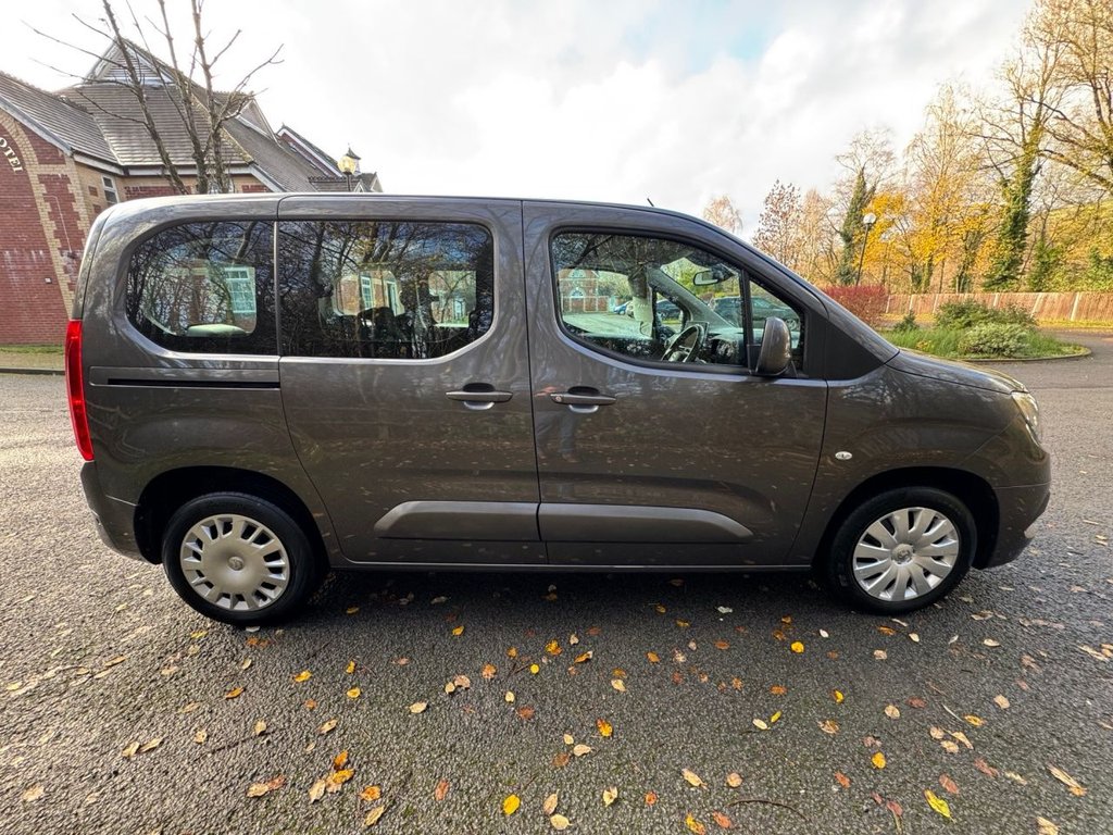 Used Vauxhall Combo Life 2018 for sale - 76797820: Photo 5