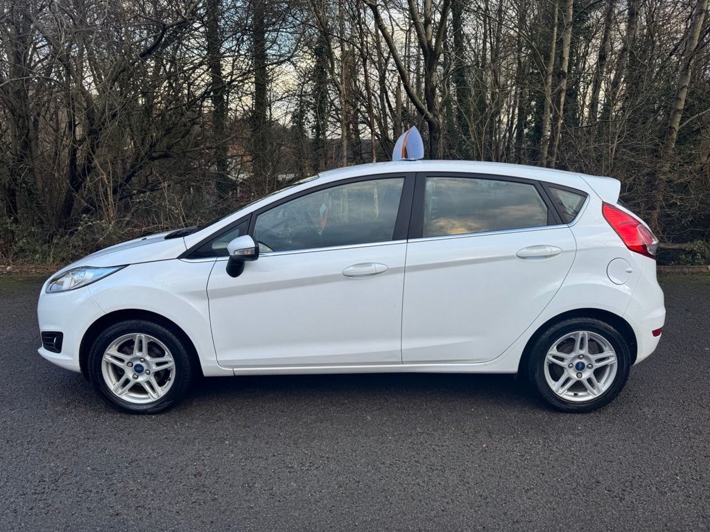 Used Ford Fiesta 2013 for sale - 77227617: Photo 2