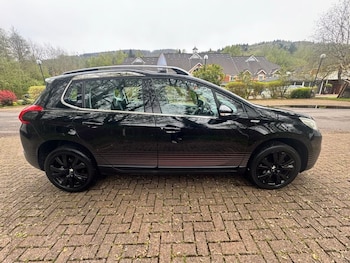 Used Peugeot 2008 2015 for sale - 78272397: Photo