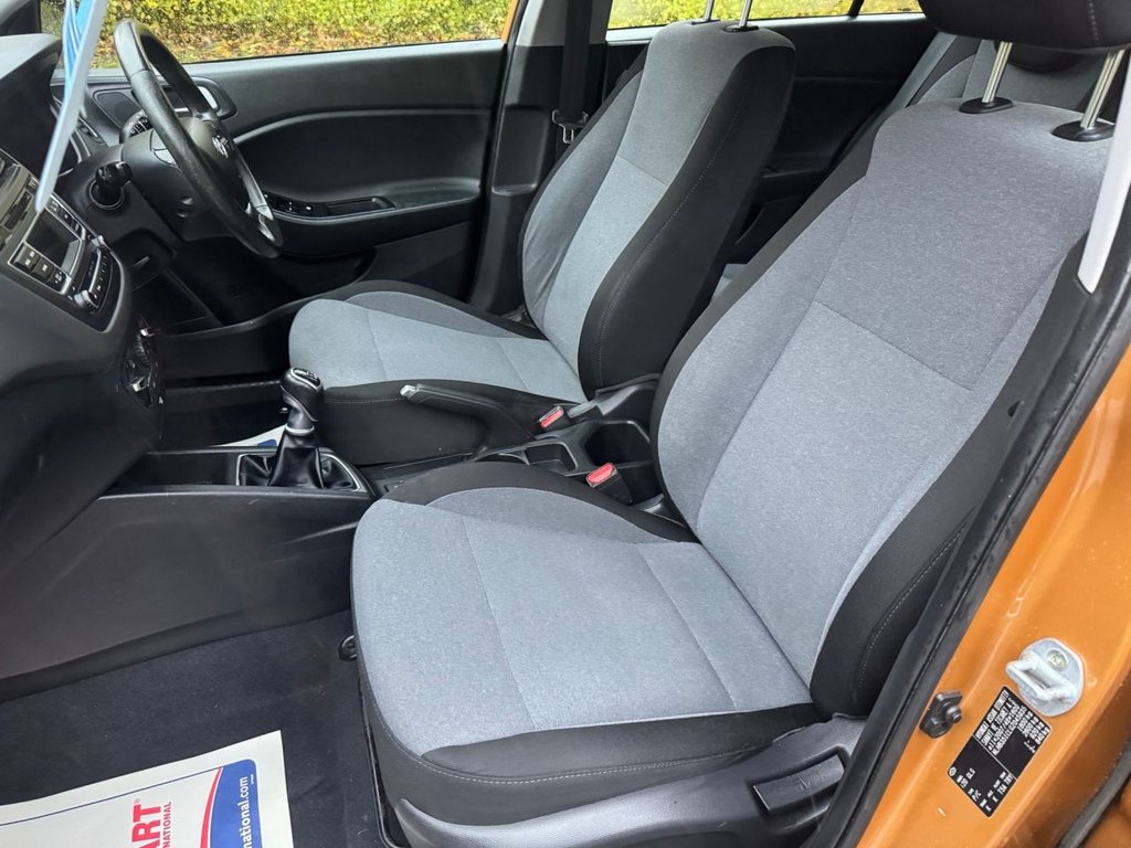 Used Hyundai i20 2015 for sale - 76470341: Photo 13