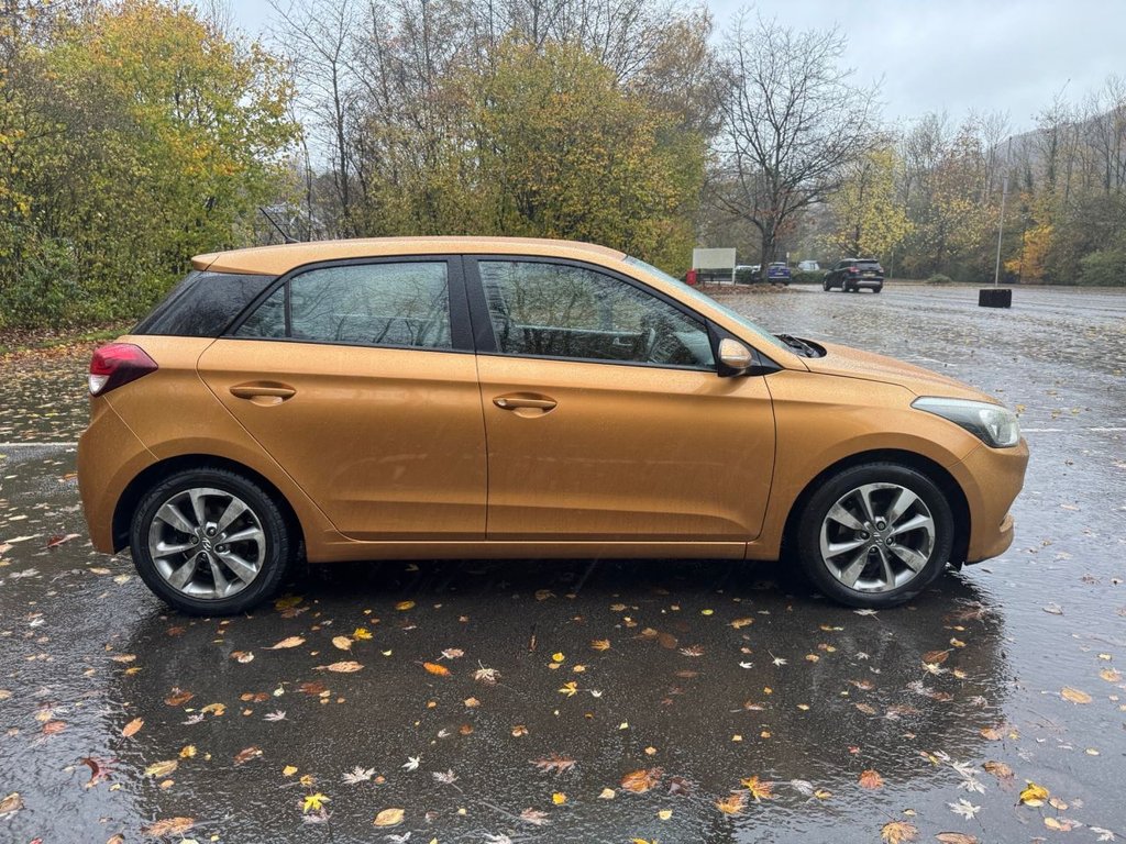 Used Hyundai i20 2015 for sale - 76470341: Photo 5