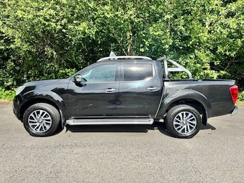 Used Nissan Navara 2017 for sale - 79022869: Photo