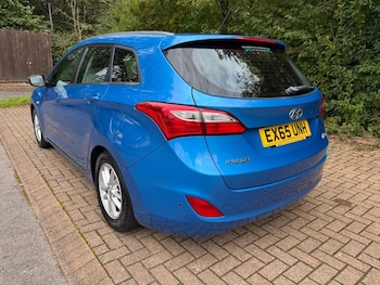 Used Hyundai i30 2015 for sale - 76147839: Photo 3